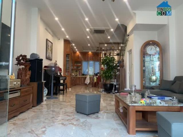 Bán gấp nhà TT18 KĐT Văn Phú, Hà Đông, vỉa hè 2 bên, thông sàn, Kinh Doanh, 90m2, 16.2 Tỷ