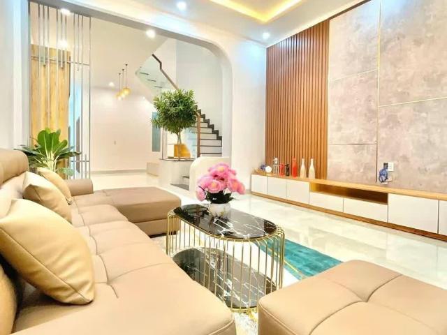 Bán gấp nhà cấp 4 đường Tỉnh Lộ 830 – gần Nguyễn Trung Trực 120m2 2.2 tỷ, shr