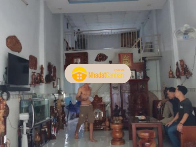 Bán gấp nhà gác lửng hẻm ô tô
