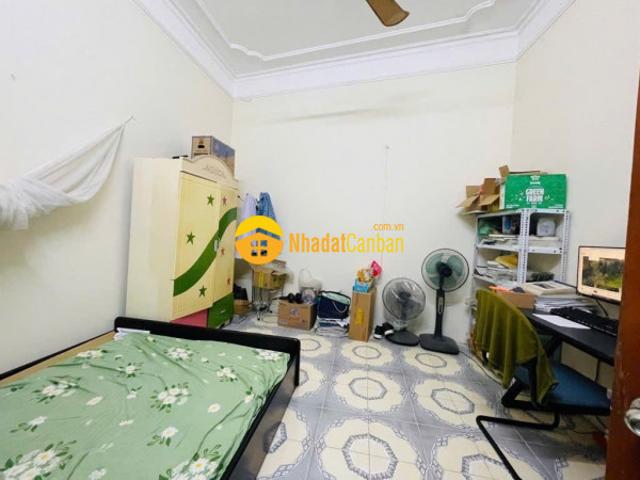 Ban gấp nha khâm thiên đông đa, nhà dân xây, 2 mặt thoáng, gần phố