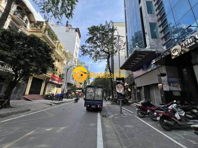 Bán gấp nhà mặt phố quốc tử giám, lô góc, kinh doanhdt 100m2, 6 tầng, mt 5m, 26.5tỷ