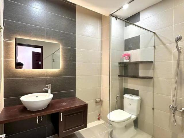Bán Gấp Nhà Mặt Tiền 4 Tầng, DT 100m2 Khu Vực Bình Thọ, Giá Cực Tốt Chỉ 10 Tỷ