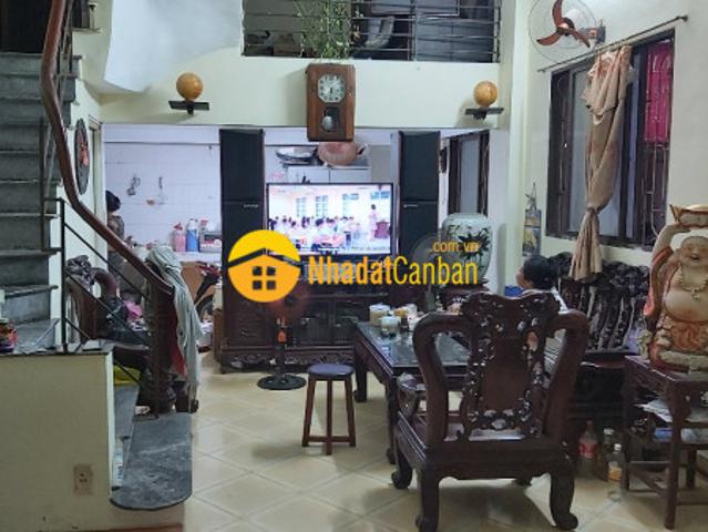 Bán gấp nhà đường đồng cổ tây hồ, nở hậu, 51m2x4t, mt4.8m2, 7.2 tỷ