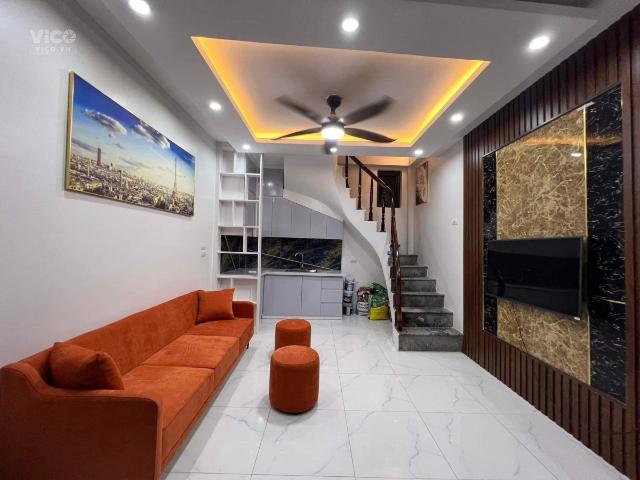 Bán gấp nhà nhỏ 2.48 tỷ 4 tầng, tây sơn, đống đa 2 thoáng, gần đh công đoàn, đh thuỷ lợi, hv ngân
