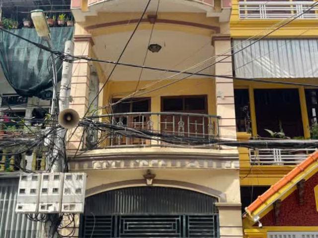 Bán Gấp Nhà Đẹp Ngọc Thụy – Long Biên | Ô Tô Đỗ Cửa | 57m² | 4PN | Chỉ 12,5 Tỷ Thương Lượng
