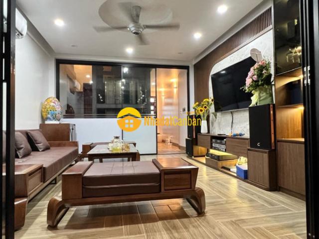 Bán gấp nhà phố tây sơn, 48mx5 tầng, lô góc, sát ô tô, giá 7.5 tỷ