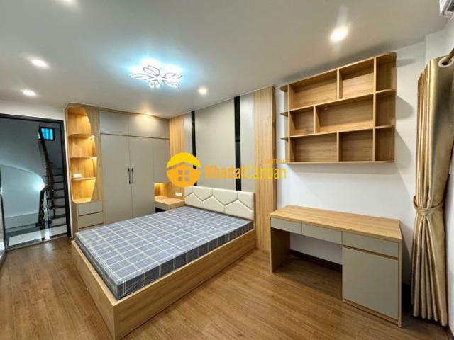 Bán gấp nhà phố tôn đức thắng, đống đa, nội thất xịn, 2 mặt thoáng, cực gần phố