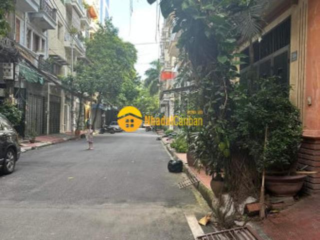 Bán gấp nhà phố dương văn bé, lô góc, 3 thoángdt 60m2, 5 tầng, mt 4m, 11tỷ