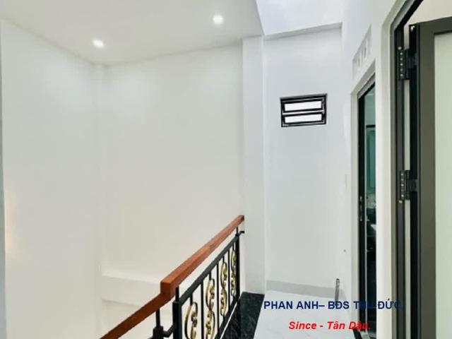 Bán Gấp】Nhà Phố Hẻm Xe Hơi Đường Thanh Mỹ Lợi, Quận 2_ 113 m2 Đất _ Chỉ Có 9 Ty