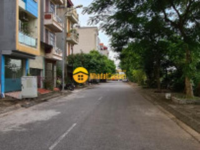 Bán gấp nhà phố lâm hạ, bồ đề, 70m2, 5 tầng, ô tô thông, nhỉnh 8 tỷ