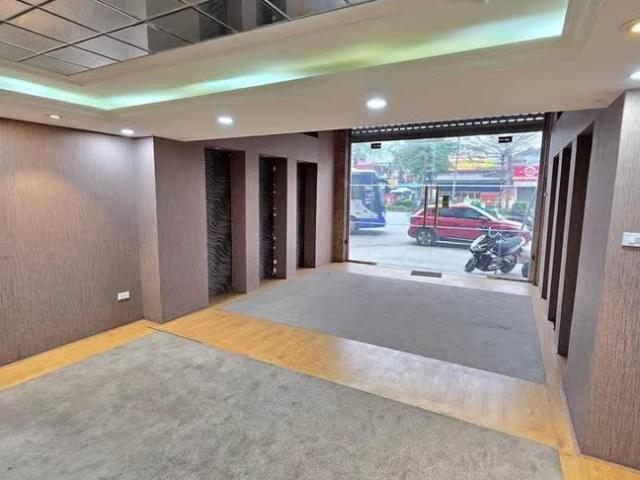 Bán Gấp Nhà Phố Lê Trọng Tấn, Phân Lô Ô Tô Tránh_dt 120m2, 4 Tầng, MT 5m, 22.5tỷ