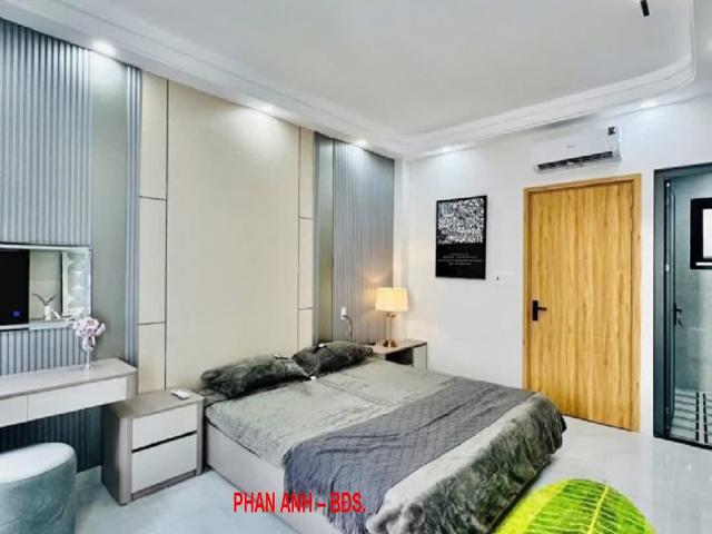Bán Gấp Nhà Phố Lê Văn Thịnh Hẻm Xe Tải Thẳng 1 Trục 4 Tầng Mới Đẹp!