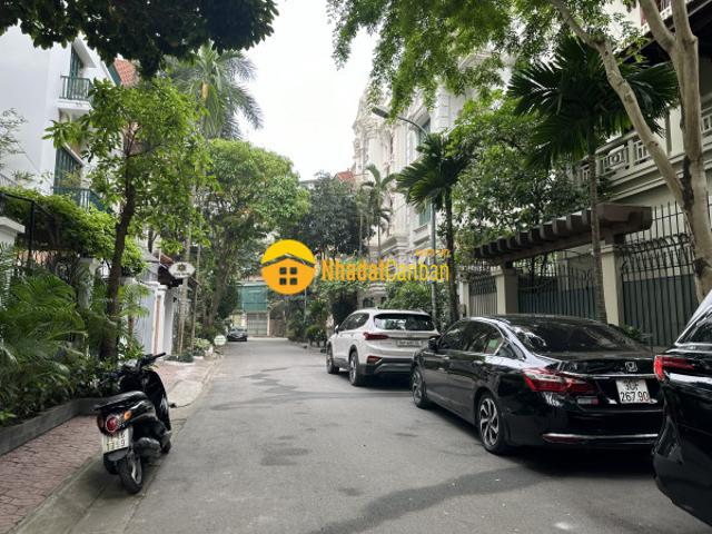 Bán gấp nhà phố nguyễn công hoan 70m2 2.5 tầng vị trí đẹp đài truyền hình v. Nam ôtô đỗ cửa 11.5 tỷ