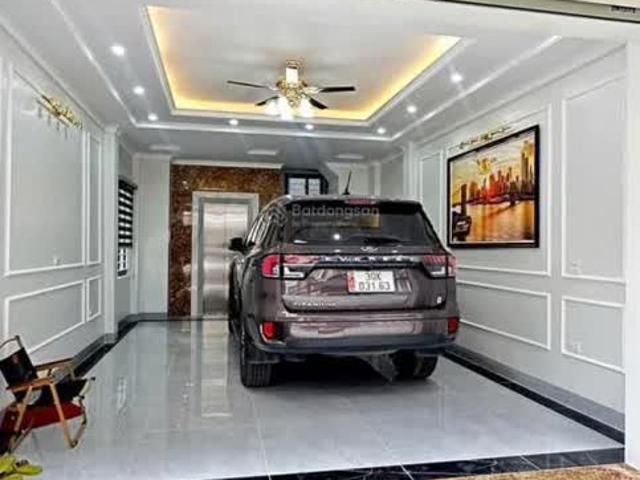 Bán gấp nhà riêng 40m2, 5 tầng Trần Quôc Hoàn Cầu Giấy chỉ 14.5 tỷ