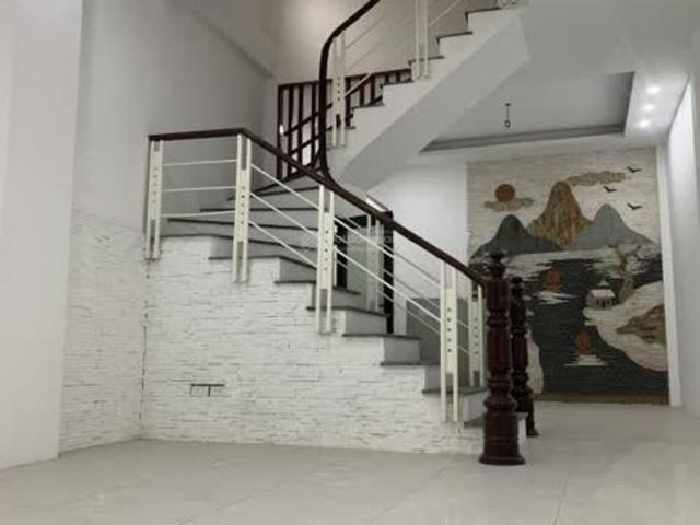 Bán gấp nhà riêng tại Thụy Khuê, 12,5 tỷ, 45 m2, 4 ngủ đẹp, nhiều tiện ích