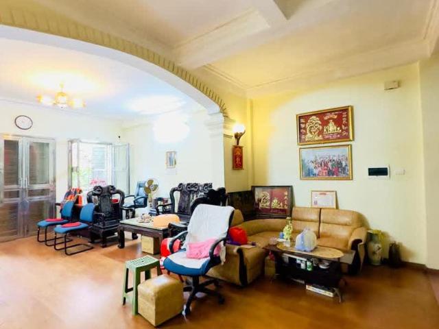 Bán Gấp Nhà Riêng Thanh Xuân 80m2, 4PN Sát Phố, Sdcc, Giá Cực Rẻ Chỉ 10 Tỷ LH 0975666