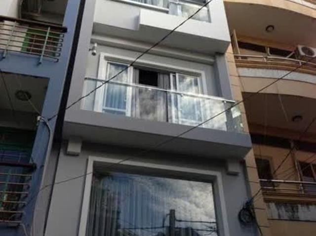 Bán Gấp Nhà Sổ Hồng Riêng, Hẻm Xe Hơi Quay Đầu Tại P11, Phú Nhuận Giá Chỉ 11,8 Tỷ