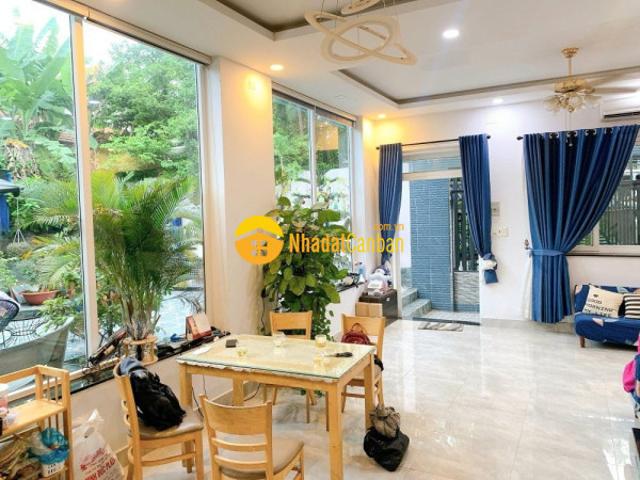 Bán gấp bt sân vườn 2 tầng 195m2 rộng 15m hồ văn tư trường thọ