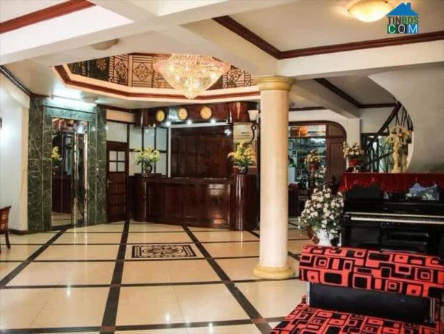 Bán gấp biệt thự Linh Đàm 220m 6 tầng mt 12m chỉ 36 tỷ. LH: em Thúy 0365904