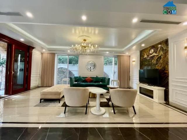 Bán Gấp! Biệt Thự Vip Quận Hoàng Mai, Khu Đô Thị Linh Đàm, 200m x 5T, Mt 10M. Giá 41 tỷ