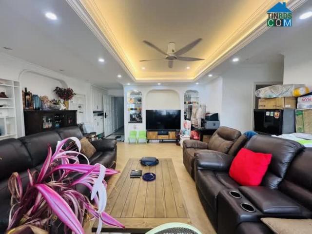 Bán gấp căn hộ chung cư Hà Thành Plaza, 102 Thái Thịnh, Đống Đa, 115m2, 3 ngủ, 2 ban công siêu