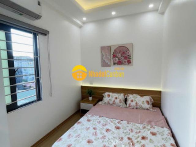 Bán gấp căn hộ chung cư đường hồ ba mẫu, đống đa, nhà đẹp full nội thất, ngõ thông