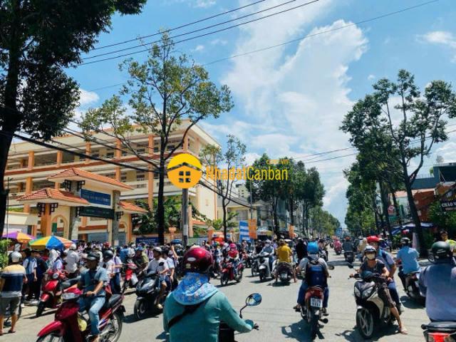 Bán gấp căn nhà kinh doanh ở tân phú trung củ chi. Giá 750 triệu