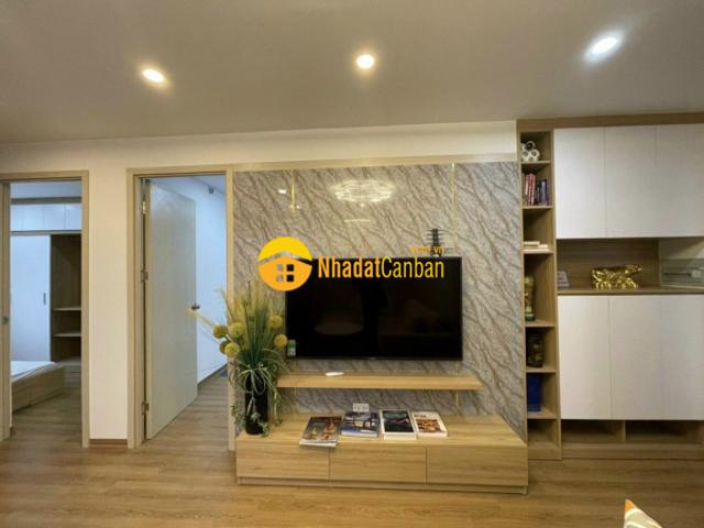 Bán gấp cc hoàng minh giám thanh xuân 75m2 3 ngủ nội thất vip ở ngay hơn 2 tỷ 0879723