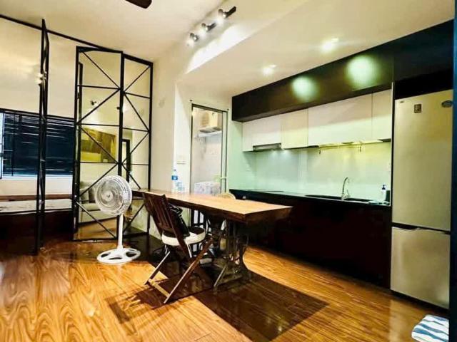 Bán gấp CH Saigon South Resideces, Nguyễn Hữu Thọ 71m2 2PN, sẵn sổ hồng, giá chỉ 4,4 tỷ. 0902