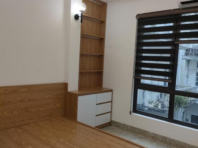 Bán gấp giá rẻ Đỗ Ngọc Du 44m, 5 tầng, mặt tiền 2.7m, 10.2 tỷ Hai Bà Trưng