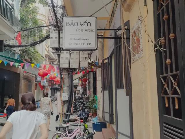 Bán gấp giá rẻ căn hộ Tôn Thất Tùng ô tô, kinh doanh 38m, tầng 1, mặt tiền 6m, 1.8 Tỷ Đống Đa