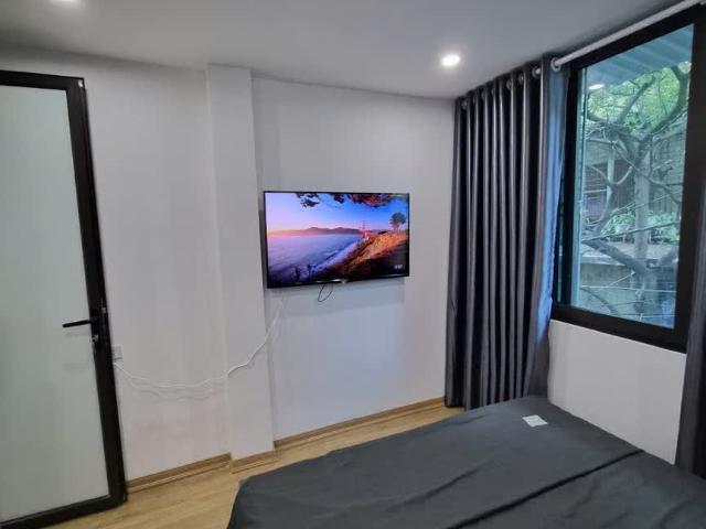 Bán gấp giá rẻ chung cư Sơn Tây 50m, tầng 2, mặt tiền 4m, 2.4 tỷ Ba Đình