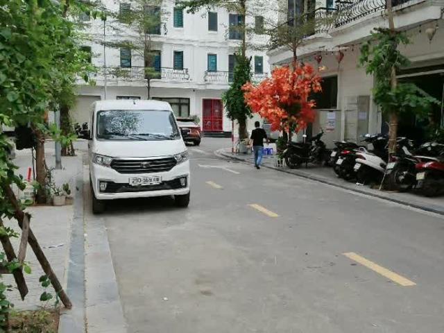 Bán gấp liền kề tại Ba La Hà Đông ô tô vào nhà 11 tỷ