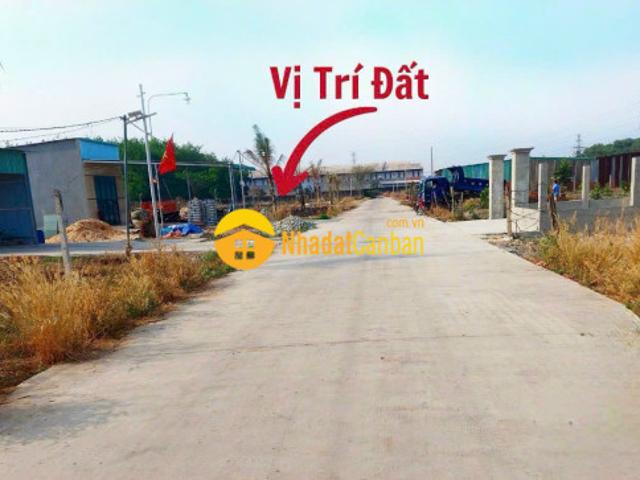 Bán gấp lô đất ngộp giá 520tr 333m2 sổ riêng có thổ cư, đất nhà mình chính chủ