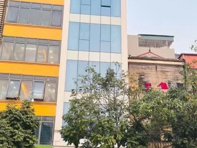 Bán gấp tòa văn phòng Hoàng Quốc Việt, thông sàn, kinh doanh đỉnh, 70m x 9 tầng và hầm chỉ 36 tỷ