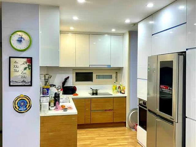 Bán gấp 36m2 Lương Định Của, Đống Đa nhà đẹp ở sướng giá 2,9 tỷ