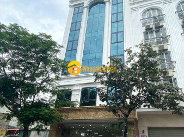 Ban gâp toa nha văn phong 9 tâng măt phô quan hoa. Vi tri đăc đia. Dt 190m2. Gia 95 ty