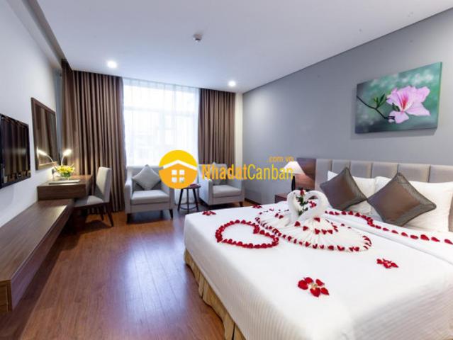 Bán khách sạn đường la văn cầu hướng đông bắc