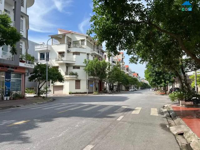 Bán lô đất mặt đường Nguyễn Thị Định, Đông Nam Cường, TP HD, 68m2, mt 4m, giá rất tốt