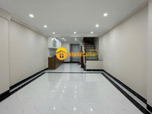 Ban liên kê đai lô tô quyên vin oceanpark2 100m2 5 tâng kinh doanh đinh sâm uât