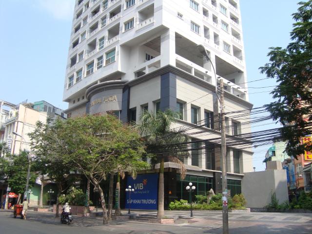 Bán một số cao ốc văn phòng Quận 1 xây dựng 1 hầm 8 lầu DT 133m2 350m2