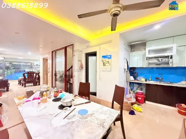 Bán MP Nguyễn Hoàng 70MX 7t, MT 5M Gara Thang Máy Hiện Đại Kinh Doanh