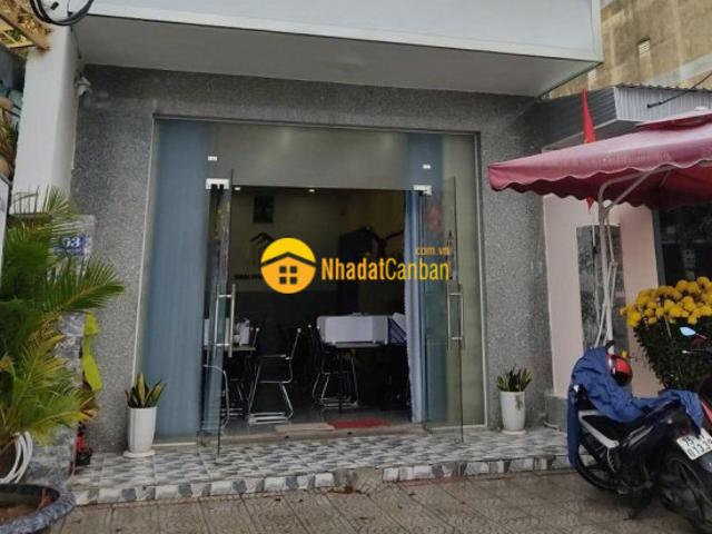 Bán nhà mt đang cho thuê sát bên chợ bà điểm hóc môn giá 750tr