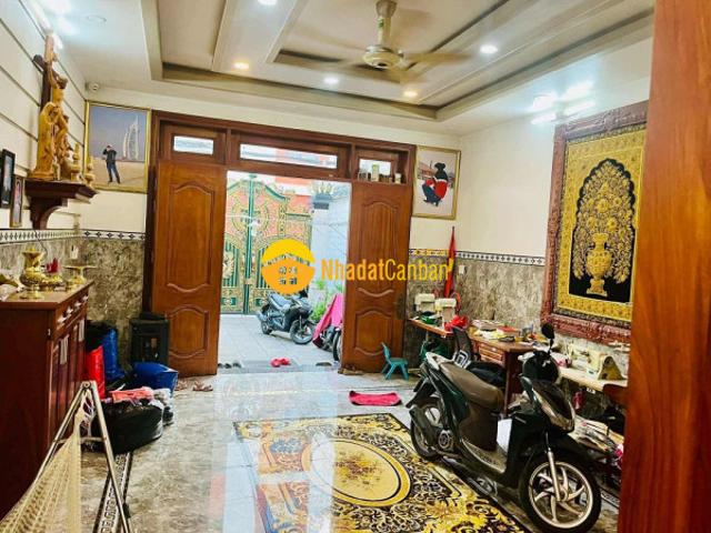 Bán nhà mt kd ngay nguyễn ảnh thủ, p. Trung mỹ tây, tp hcm, 138m2, 5 tầng. Giá rẻ