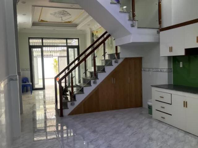 Bán nhà MT kinh doanh chợ Tân Vạn, nhà mới 1T1L sổ riêng 70m2 chỉ 3,5 tỷ