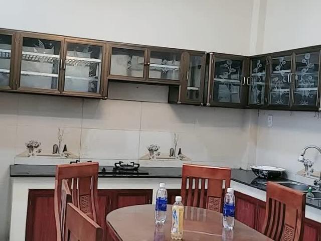 Bán nhà MT Phạm văn Bạch gần Tân Sơn, DT: 4x25m, 3 Tầng 4PN, 14.8 tỷ