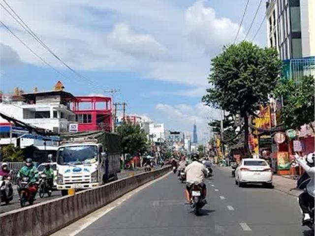 Bán Nhà MTKD Lý Phục Man, Bình Thuân, Q7 180M2.7 X 28 Chỉ 9.8 Tỷ