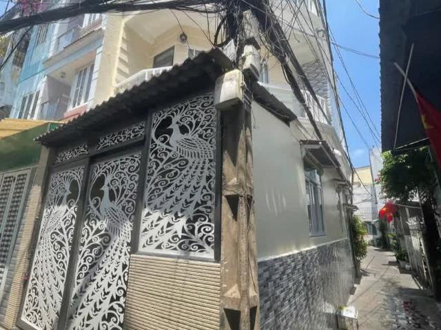 Bán nhà mới 3 tầng Dương Bá Trạc 36m2 5.6 tỷ
