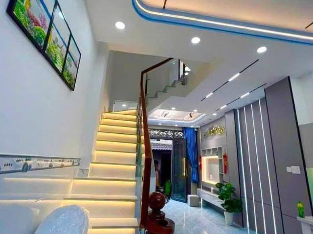 Bán nhà mới 3.4*11m hẻm Hưng Phú P10Q8 P. Chánh Hưng full nội thất