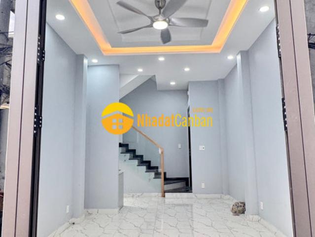 Bán nhà mới vị trí đẹp đường đào duy từ, vừa ở vừa kinh doanh, 30m2 3 tầng, sốc chỉ 7.8 tỷ